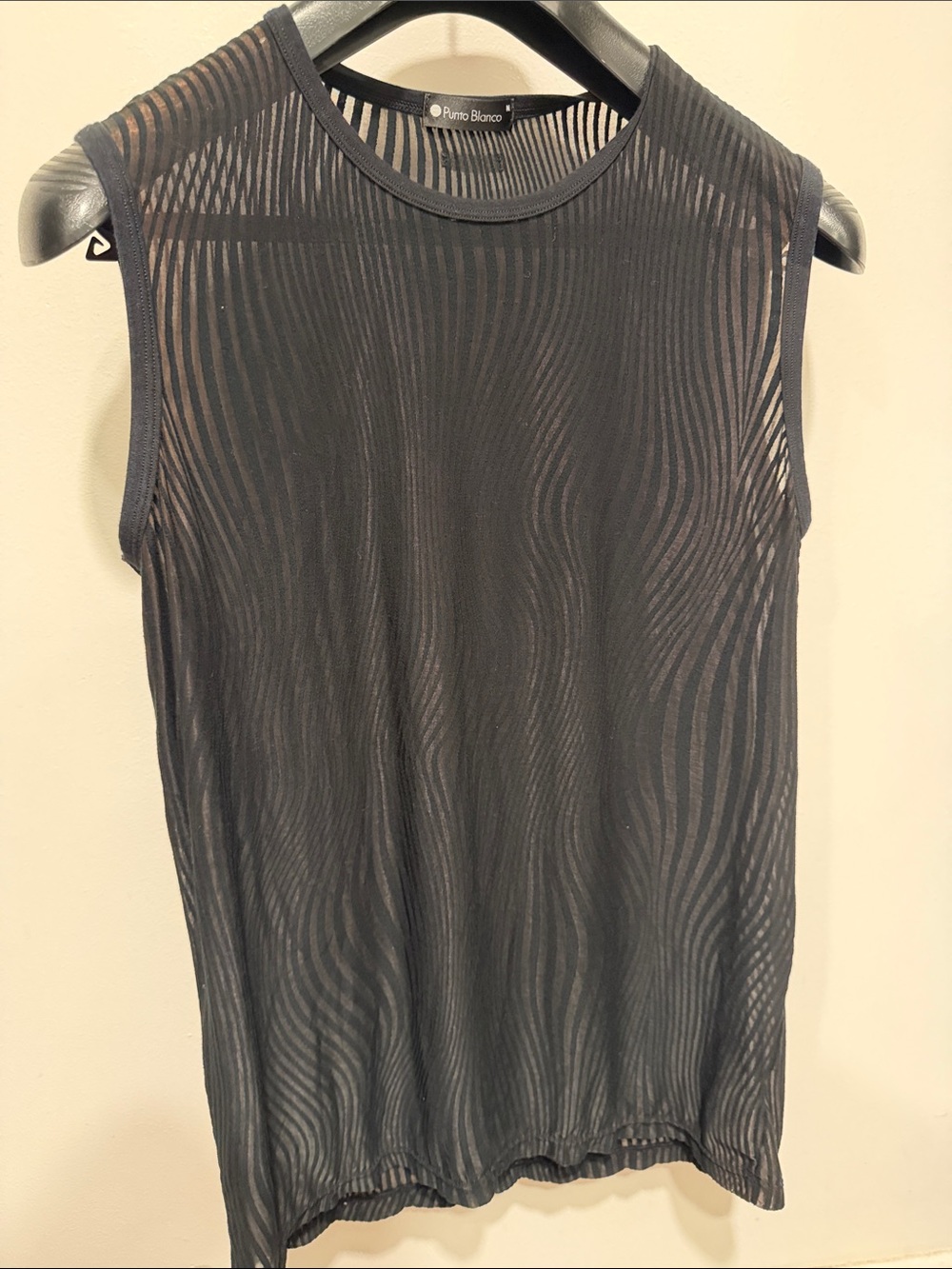 Black Sheer Wave-Pattern Sleeveless Tank